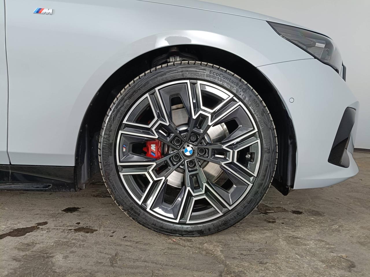 BMW Serie 5 G61 2024 Touring - 520d Touring 48V xdrive MSport Pro auto