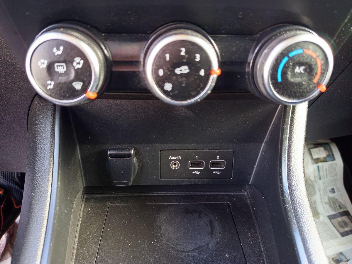 RENAULT Captur Blue dCi 8V 115 CV EDC Business 2021