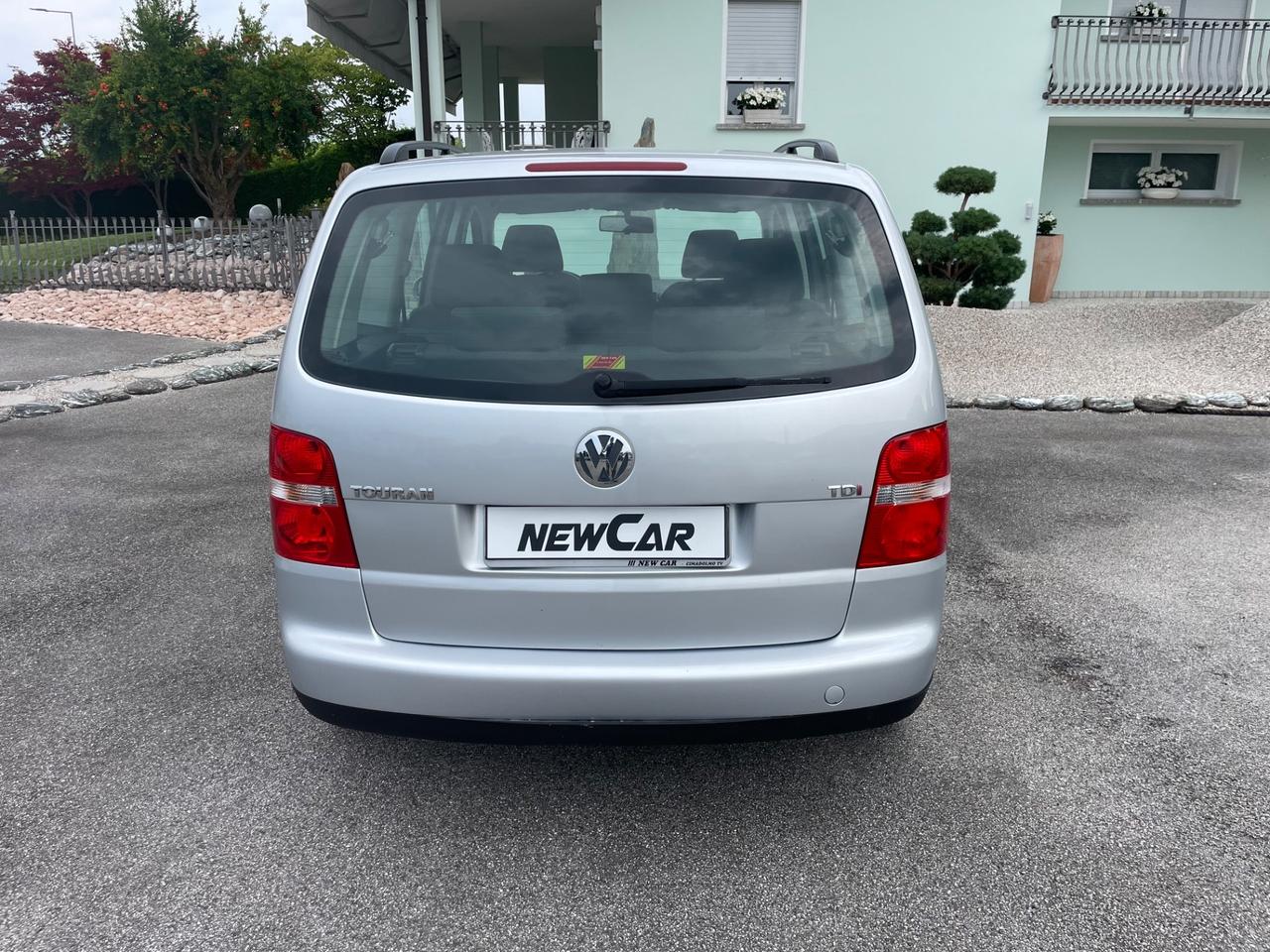 Volkswagen Touran 1.9 TDI 105CV 7 POSTI