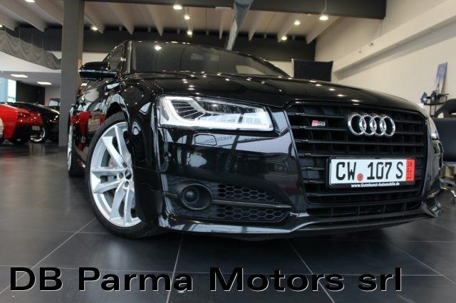 AUDI S8 4.0 TFSI quattro tiptronic plus CARBOCERAMIK