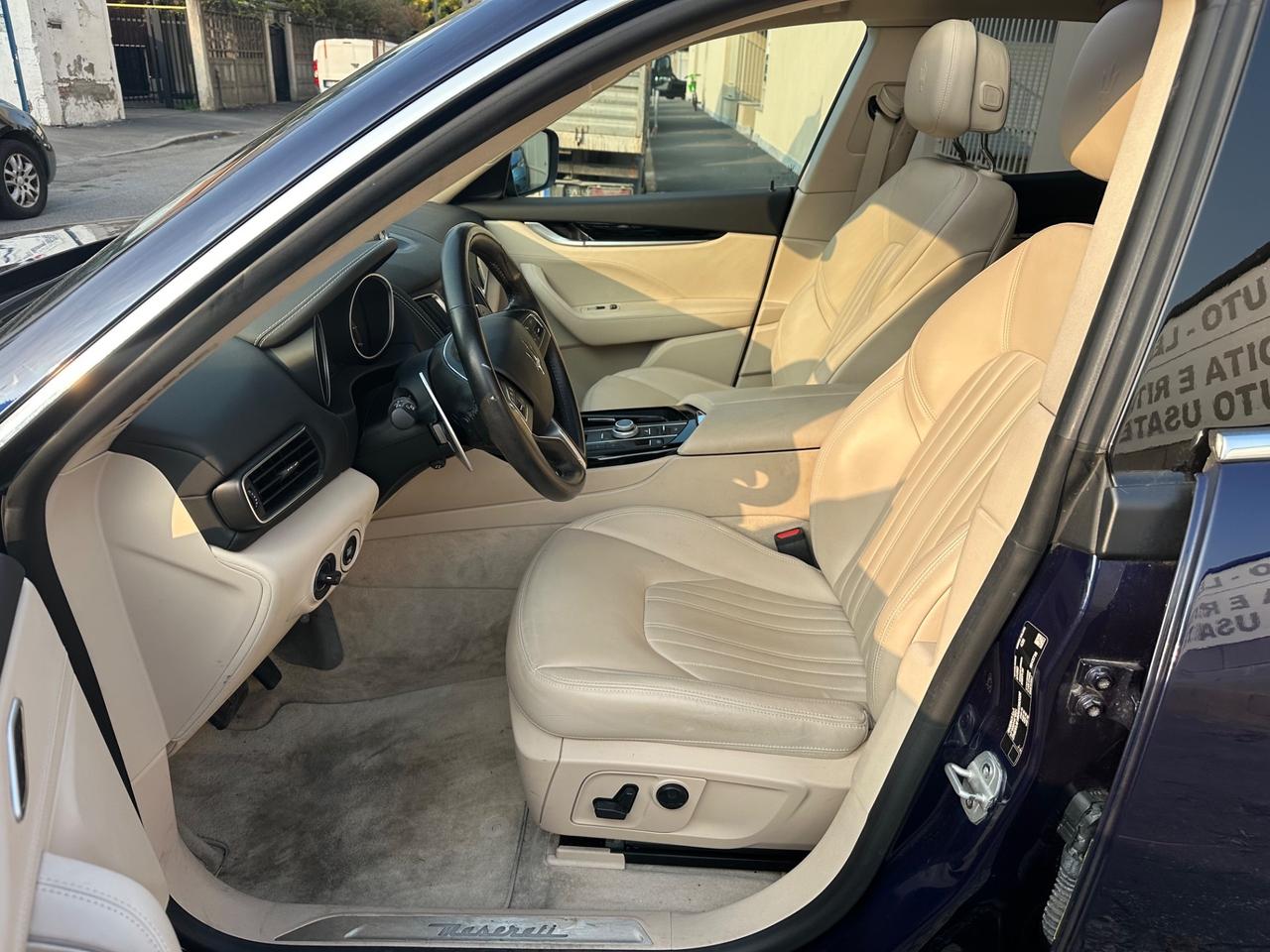 Maserati Levante V6 AWD Granlusso - FULL OPTIONAL