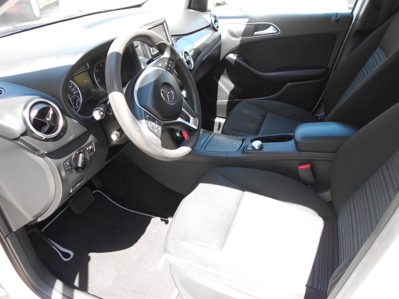 Mercedes-benz B 180 B 180 CDI BlueEFFICIENCY Premium