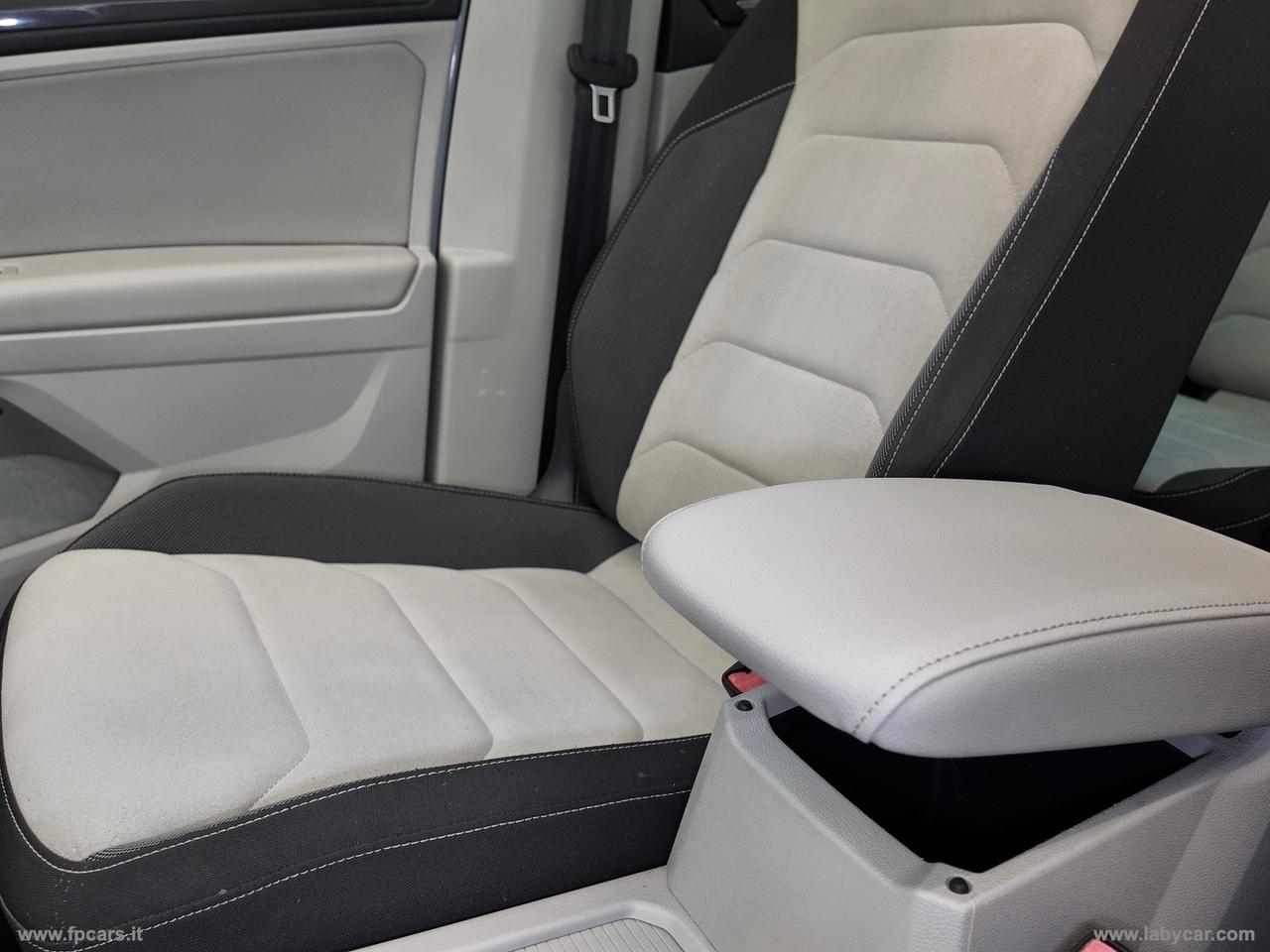 VOLKSWAGEN Tiguan 2.0 TDI DSG Advanced BMT TETTO APRIBILE