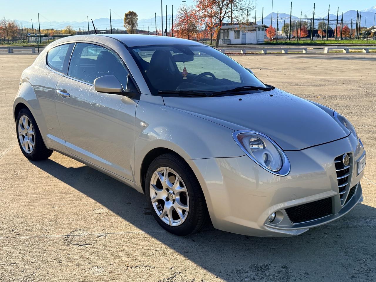 Alfa Romeo MiTo 1.4 T 120 CV GPL Distinctive Sport Pack