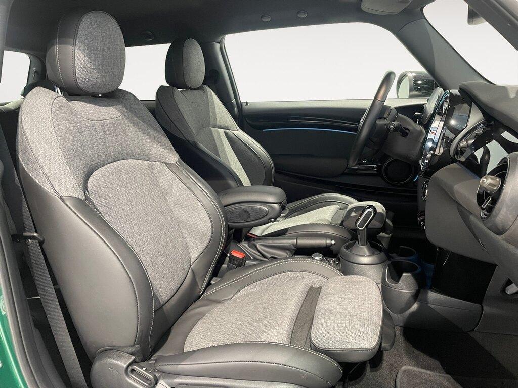 Mini Cooper 1.5 136CV Autom. Cooper Essential Prem. Mid Package