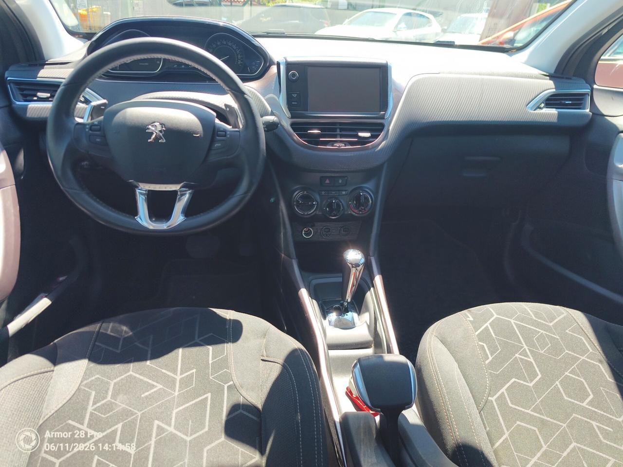 Peugeot 2008 1.2 e-VTi 82CV Stop&Start robotizzato Active