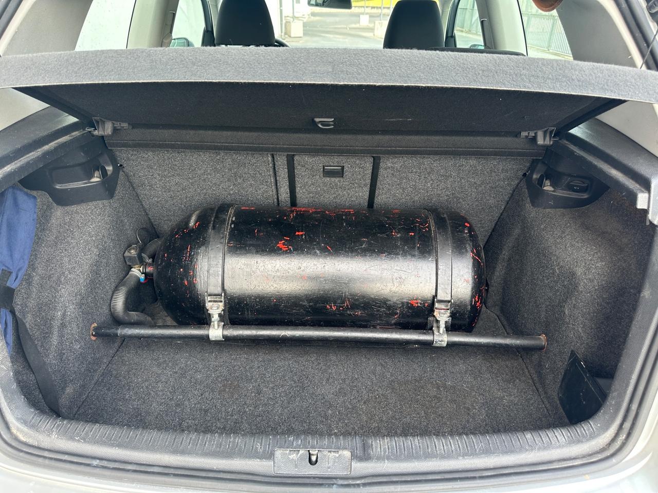 Volkswagen Golf 1.6 3p. Comfortline