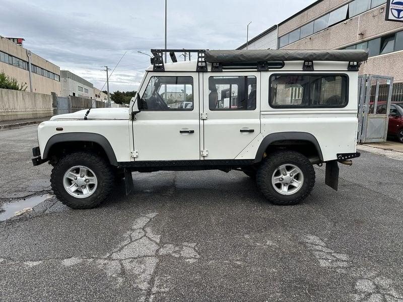 Land Rover Defender Defender 110 2.4 td Sw 122cv