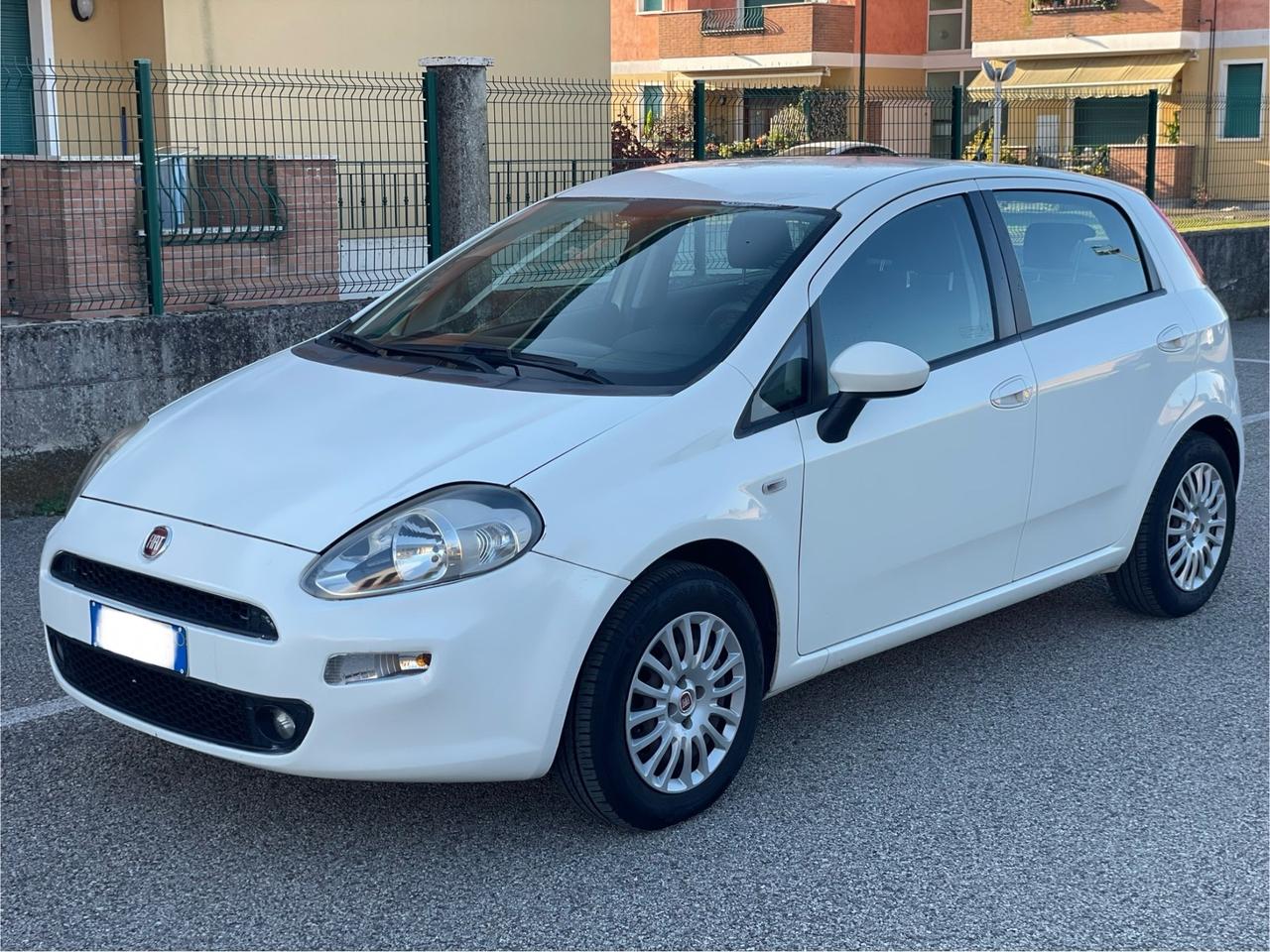 Fiat Punto 1.3 MJT II 75 CV 5 porte