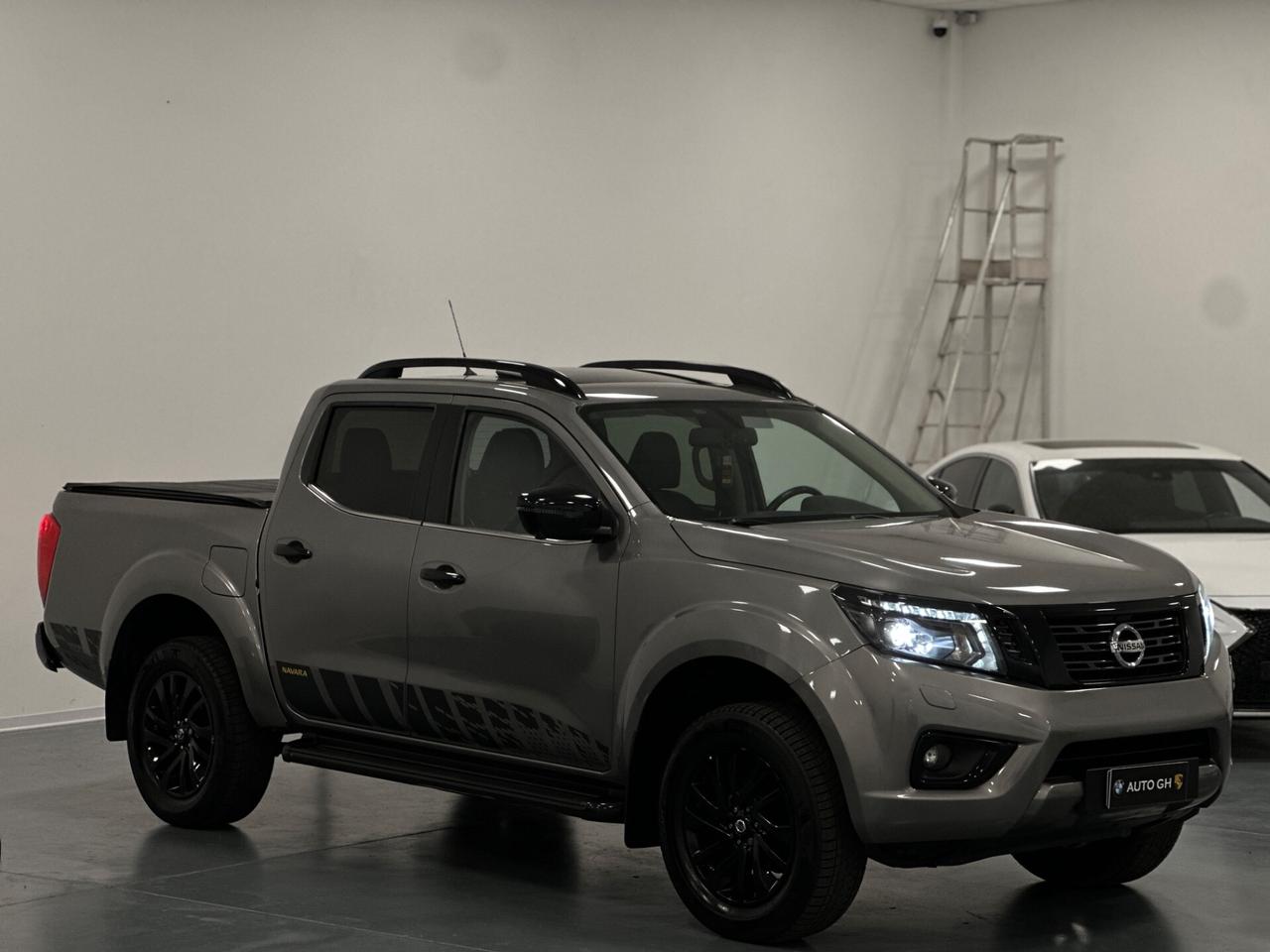 Nissan Navara 2.3 dCi 190 CV 4WD Double Cab N-Guard Aut*