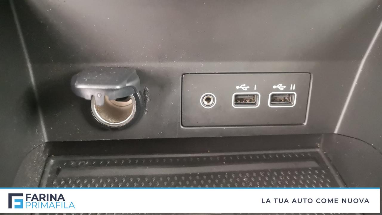 RENAULT Captur II 2024 - Captur 1.0 tce Techno 90cv