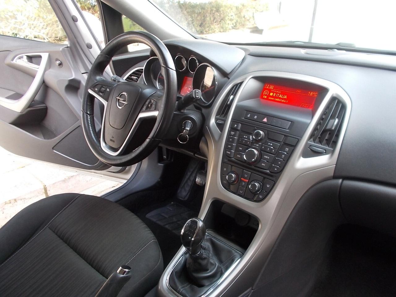 Opel Astra 1.7 CDTI 110CV Sports Tourer