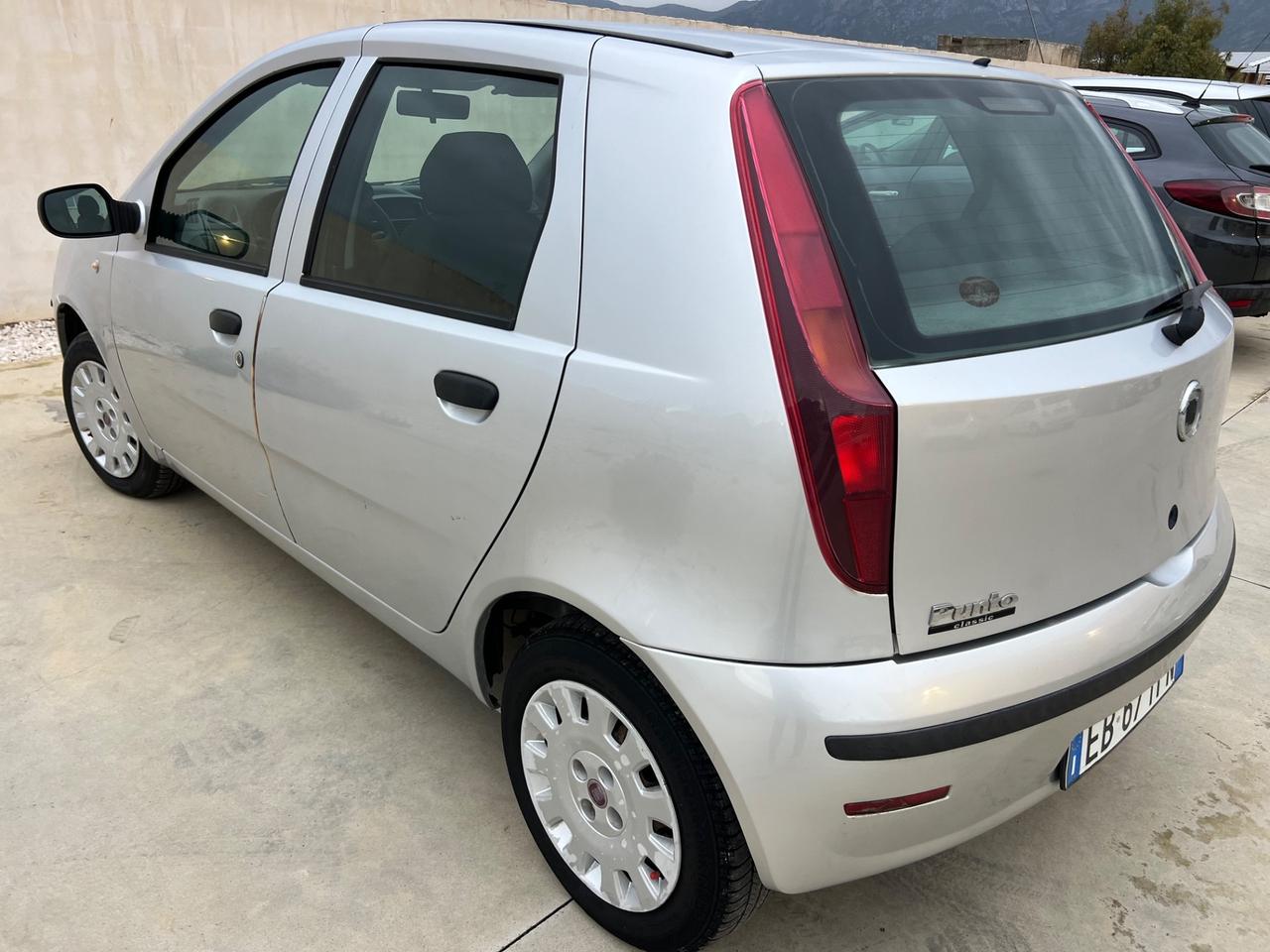 Fiat Punto 1.2 benzina 5 porte 93 Mila Km 2010