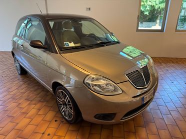 Lancia Ypsilon 1.2 Platino BENZINA OK NEOPATENTATI