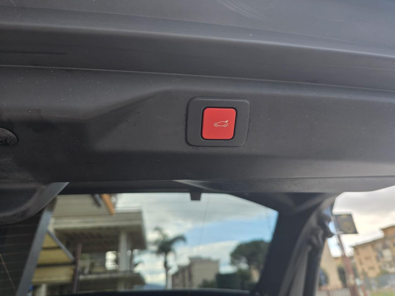 Peugeot 3008 Hybrid 136 e-DCS6 GT