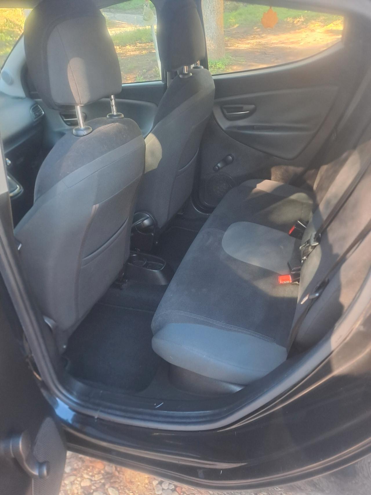 Lancia Ypsilon 1.3 MJT 16V 95 CV 5 porte S&S Platinum