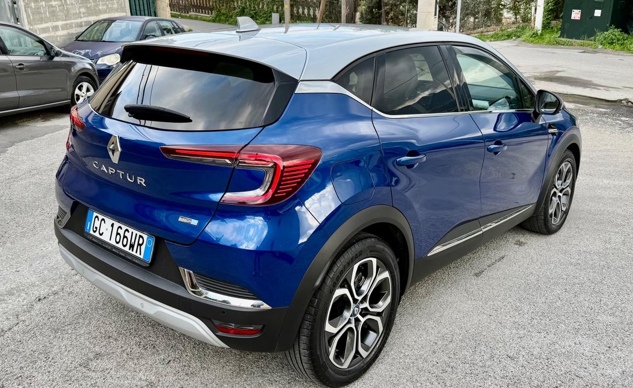 Renault Captur Plug-in Hybrid E-Tech 160 CV Intens