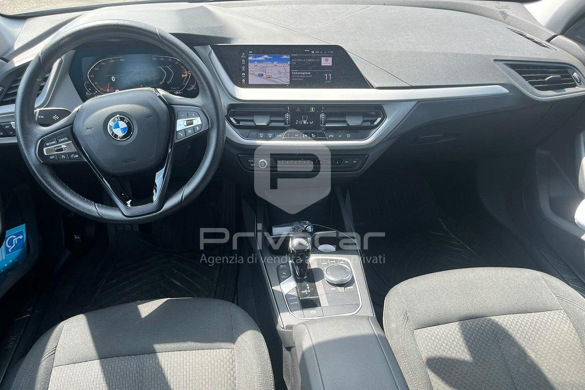 BMW 116d 5p. Business Advantage