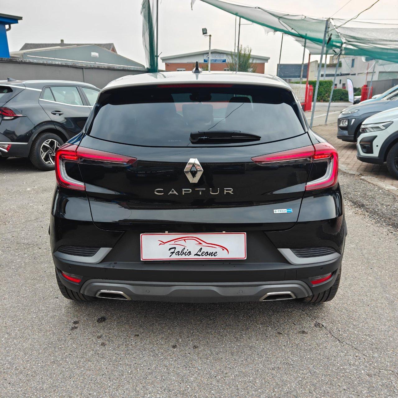 Renault Captur 1.6 E-Tech hybrid RS Line 145cv auto