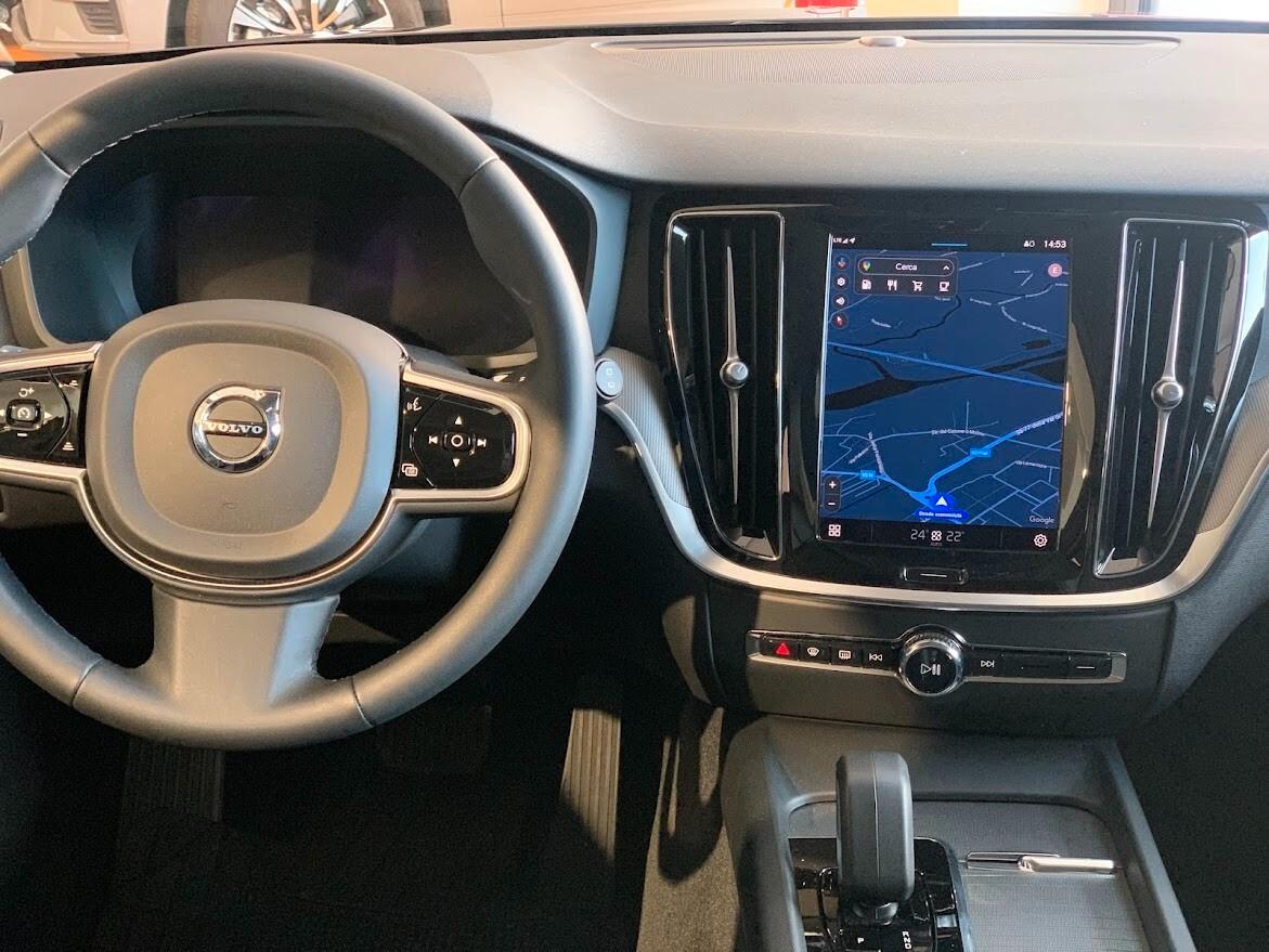 Volvo V60 B4 (d) automatico Plus Dark