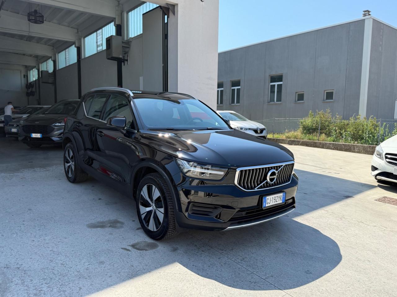 Volvo XC40 T4 Recharge Plug-in Hybrid automatico Plus Bright