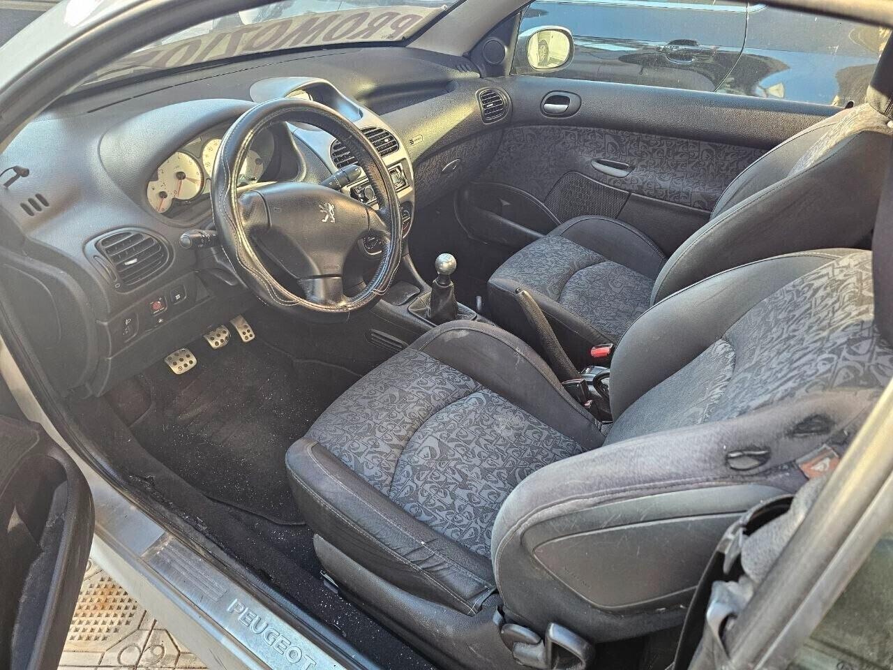 Peugeot 206 1.4 3p. XR