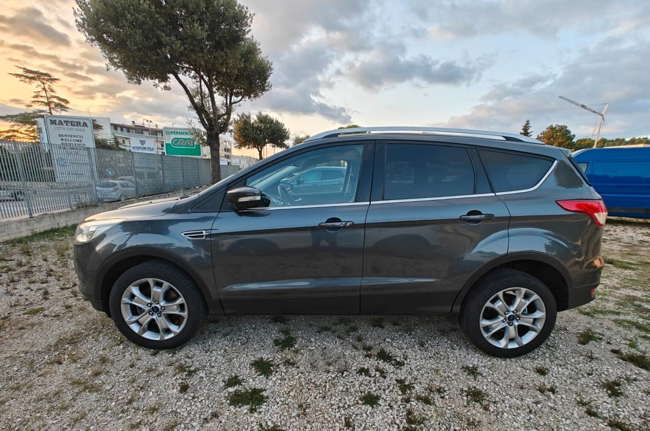 Ford Kuga 1.5 TDCI 120 CV S&S 2WD Titanium