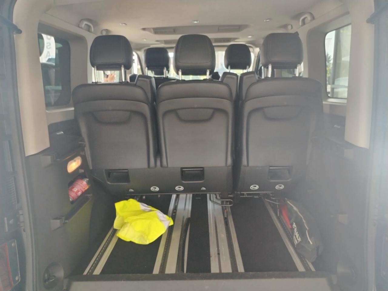 Renault Trafic T27 1.6 dCi 145CV 8POSTI