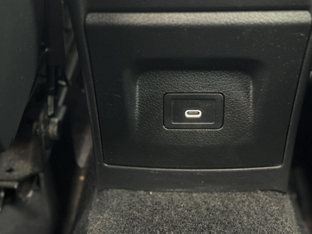 MERCEDES-BENZ B 180 Automatic AMG Line Premium CV 136 Garanzia Uff