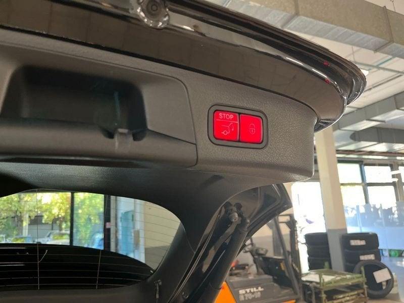 Mercedes-Benz GLA 200 d Premium auto