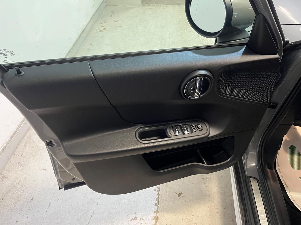 Mini One D Countryman 1.5 Business Automatica