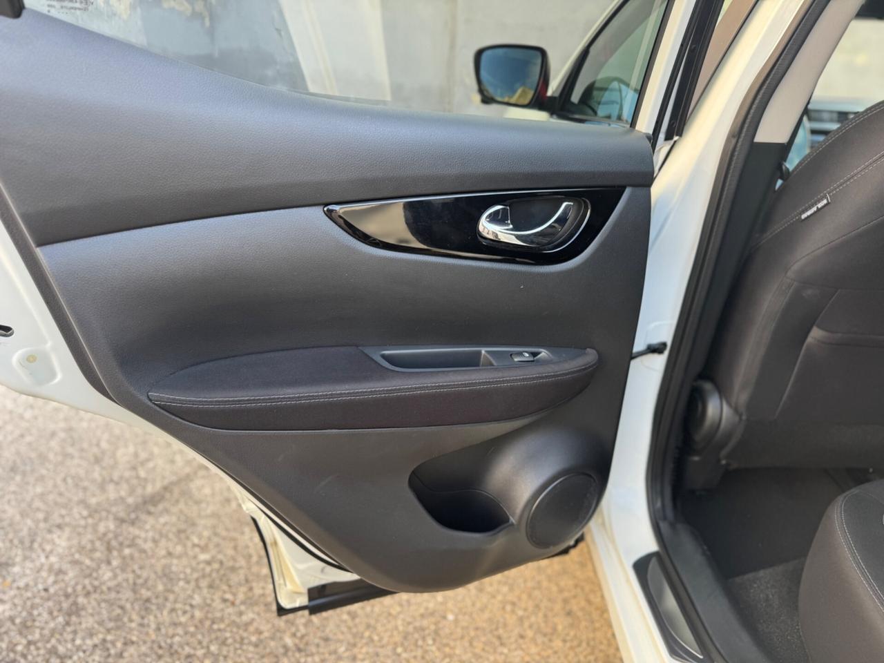 Nissan Qashqai 1.5 dCi 115 CV Tekna