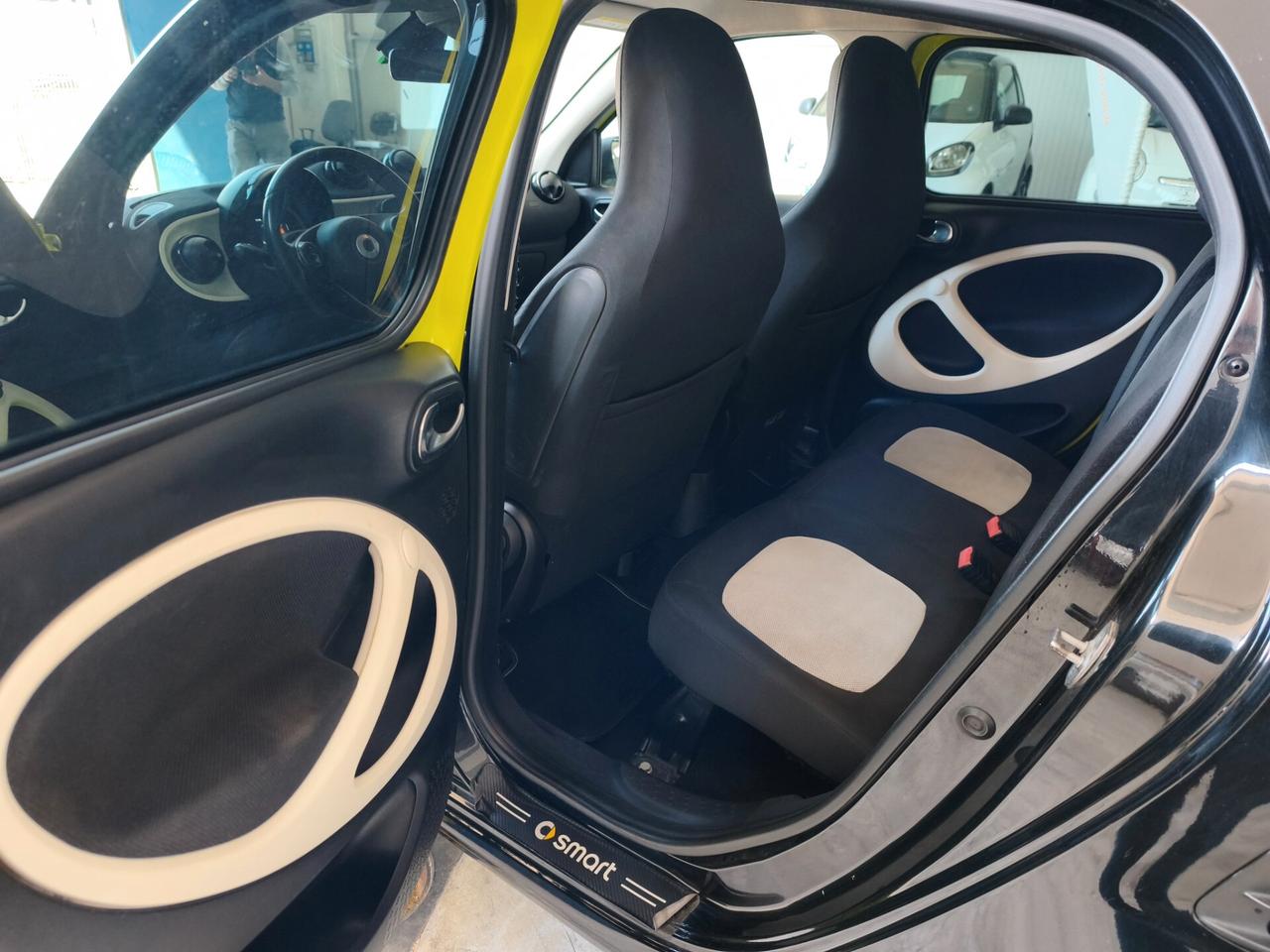 Smart ForFour 70 1.0 Passion