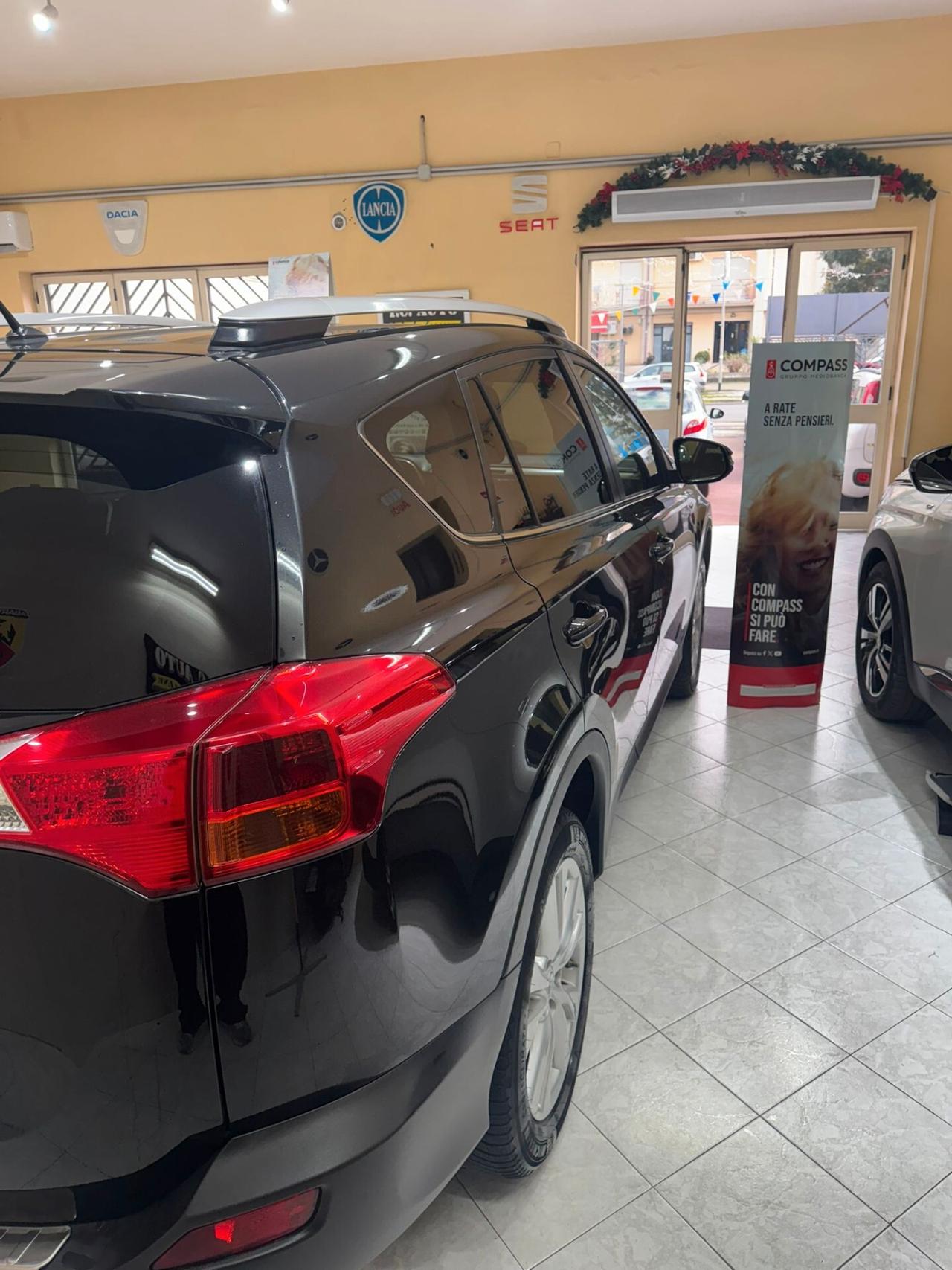 Toyota RAV 4 RAV4 2.0 D-4D 4WD Lounge