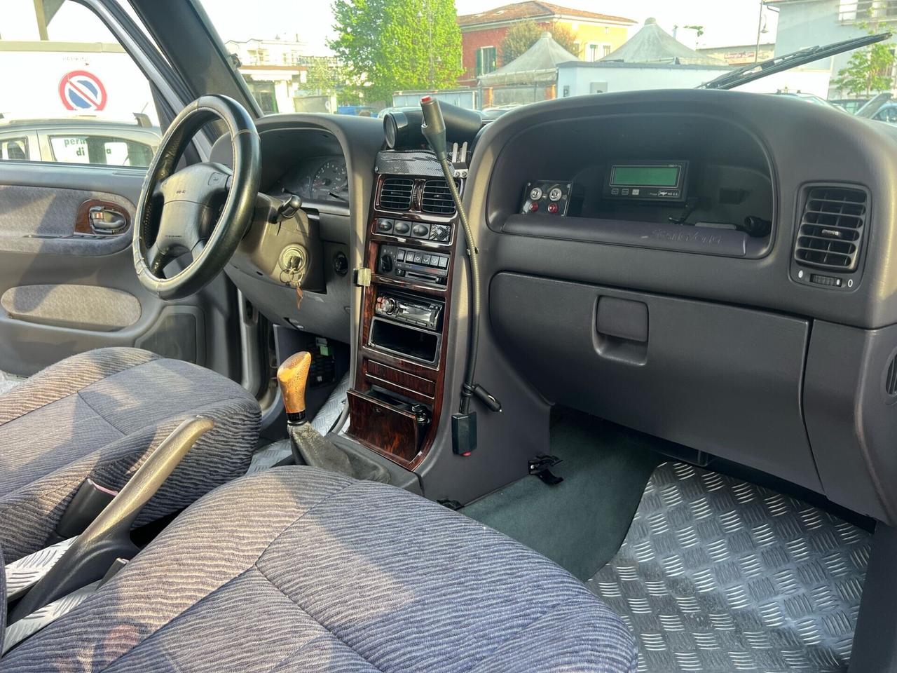 Ssangyong Korando 661 2.3 diesel EL