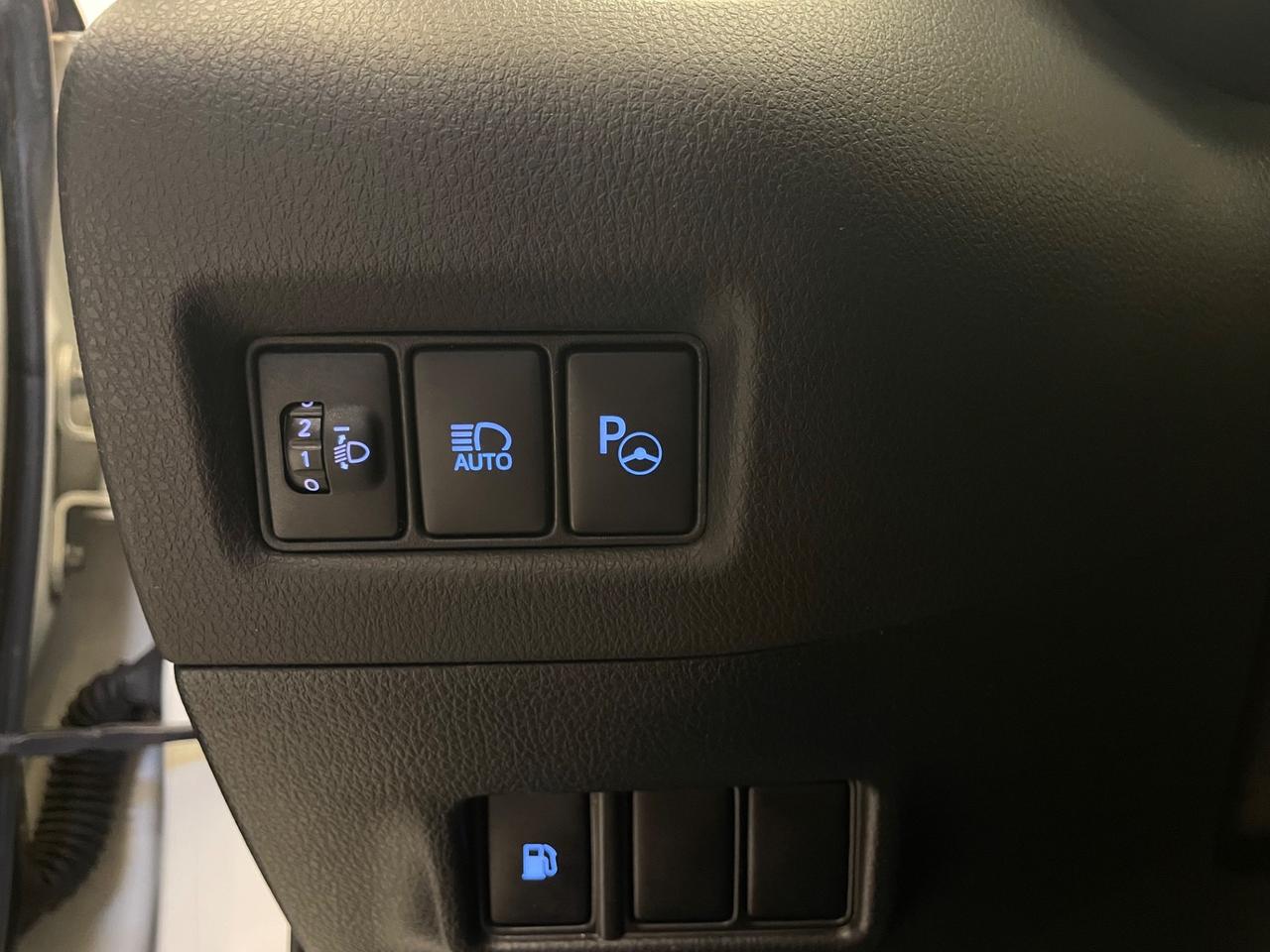 Toyota C-HR 1.8 Hybrid E-CVT Lounge