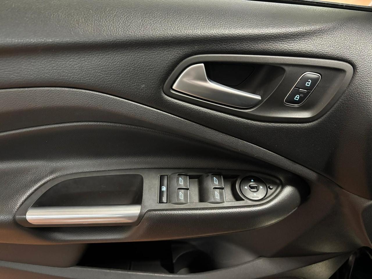 FORD KUGA 1.5 ST-LINE 2019 TOTAL BLACK