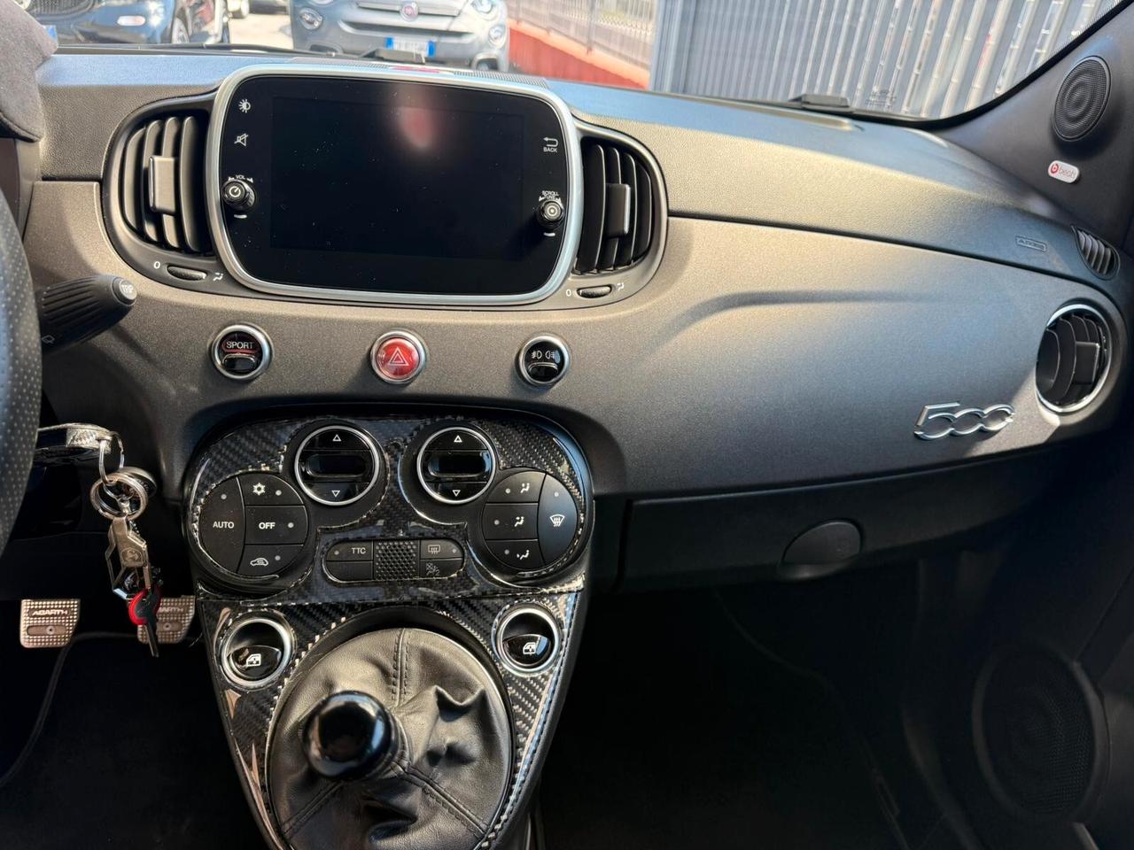 Abarth 595 C 1.4 Turbo T-Jet 180 CV Competizione