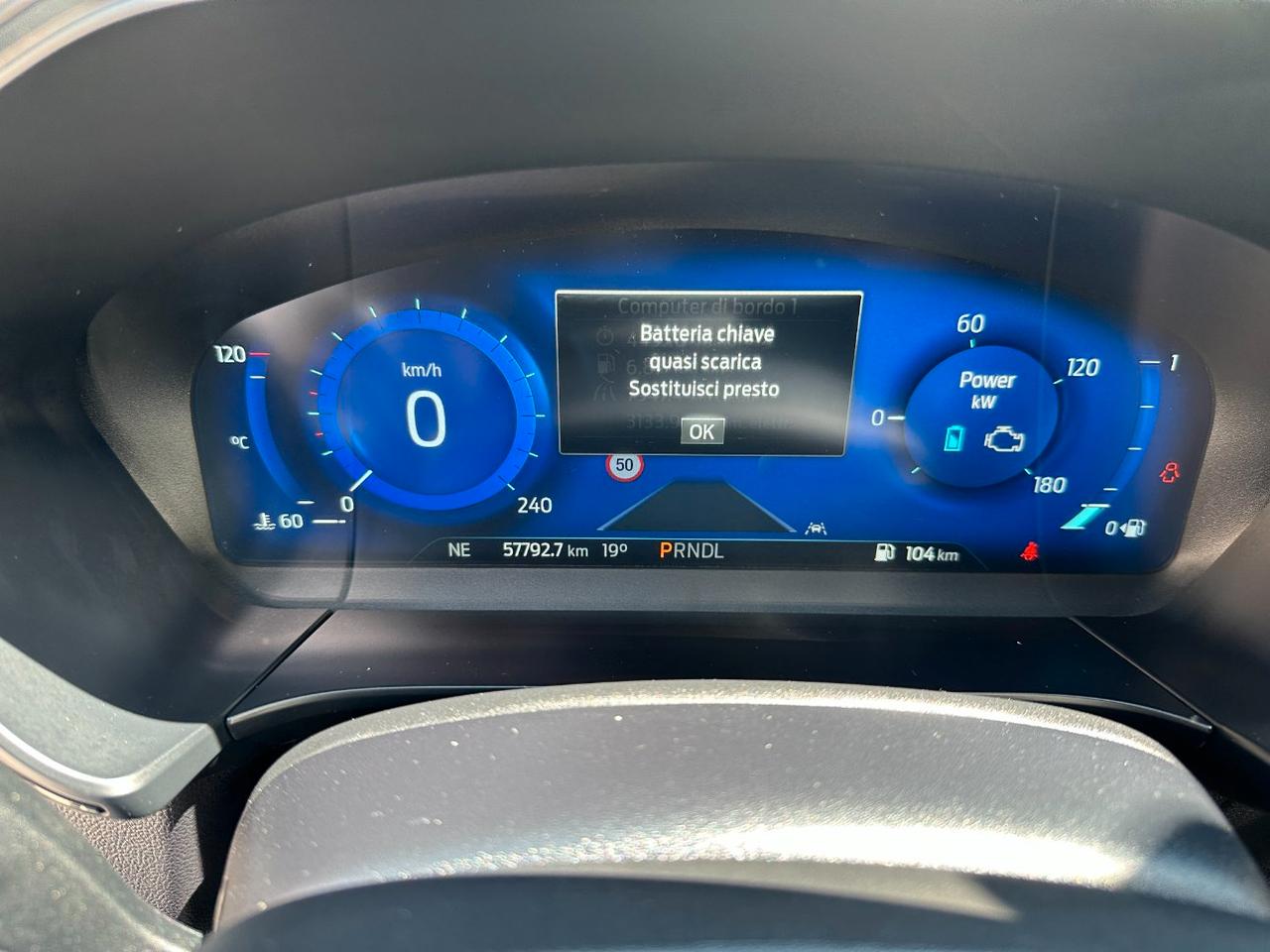 Ford Kuga 2.5 full hybrid ST-Line X awd 190cv cvt