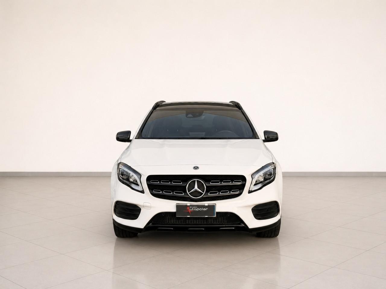 Mercedes-Benz GLA - X156 - GLA 200 d Night Edition auto