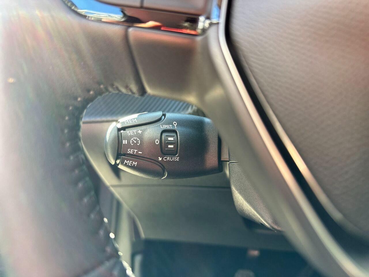 PEUGEOT 208 II 2023 - 208 1.2 puretech Allure s&s 100cv