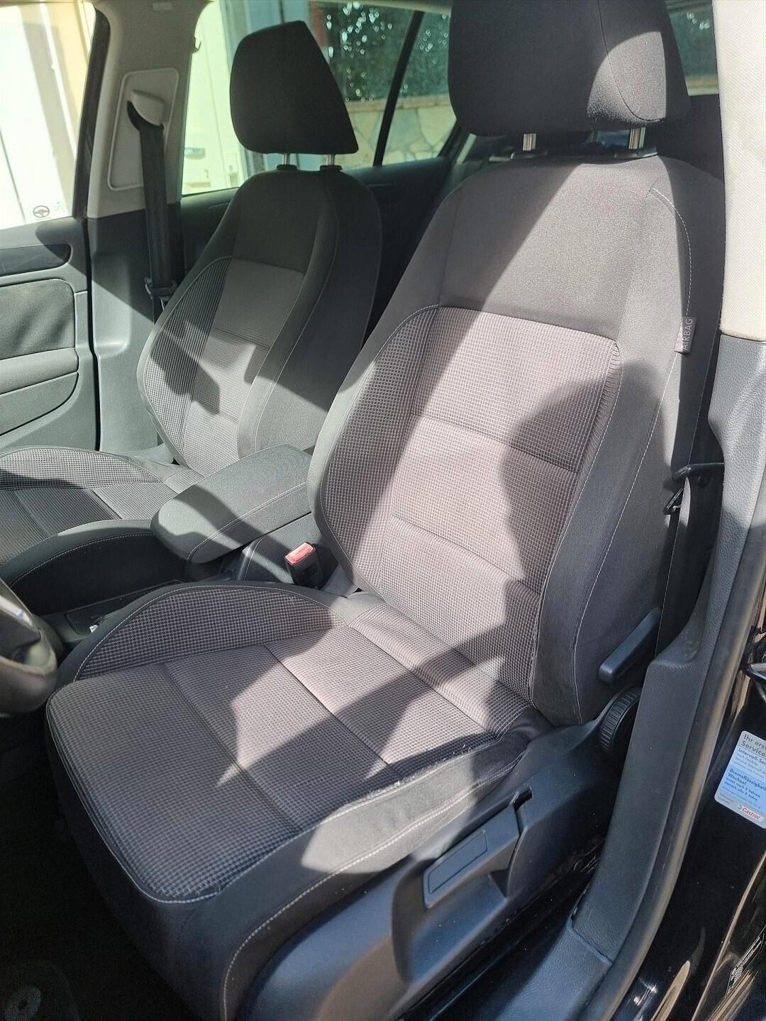 Volkswagen Golf Var. 2.0 TDI DPF Comfortline