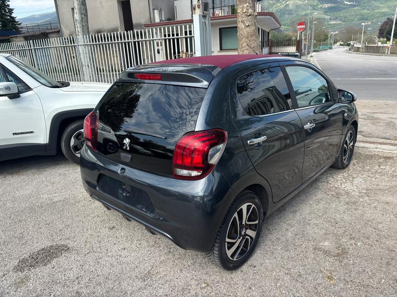 Peugeot 208 PureTech 82 5 porte Allure CABRIO