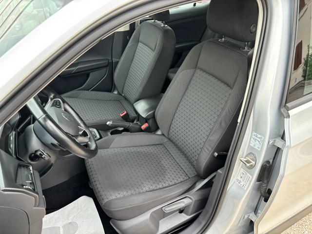 VOLKSWAGEN T-Cross 1.0 TSI 110 CV DSG Style NEOPATENTATI