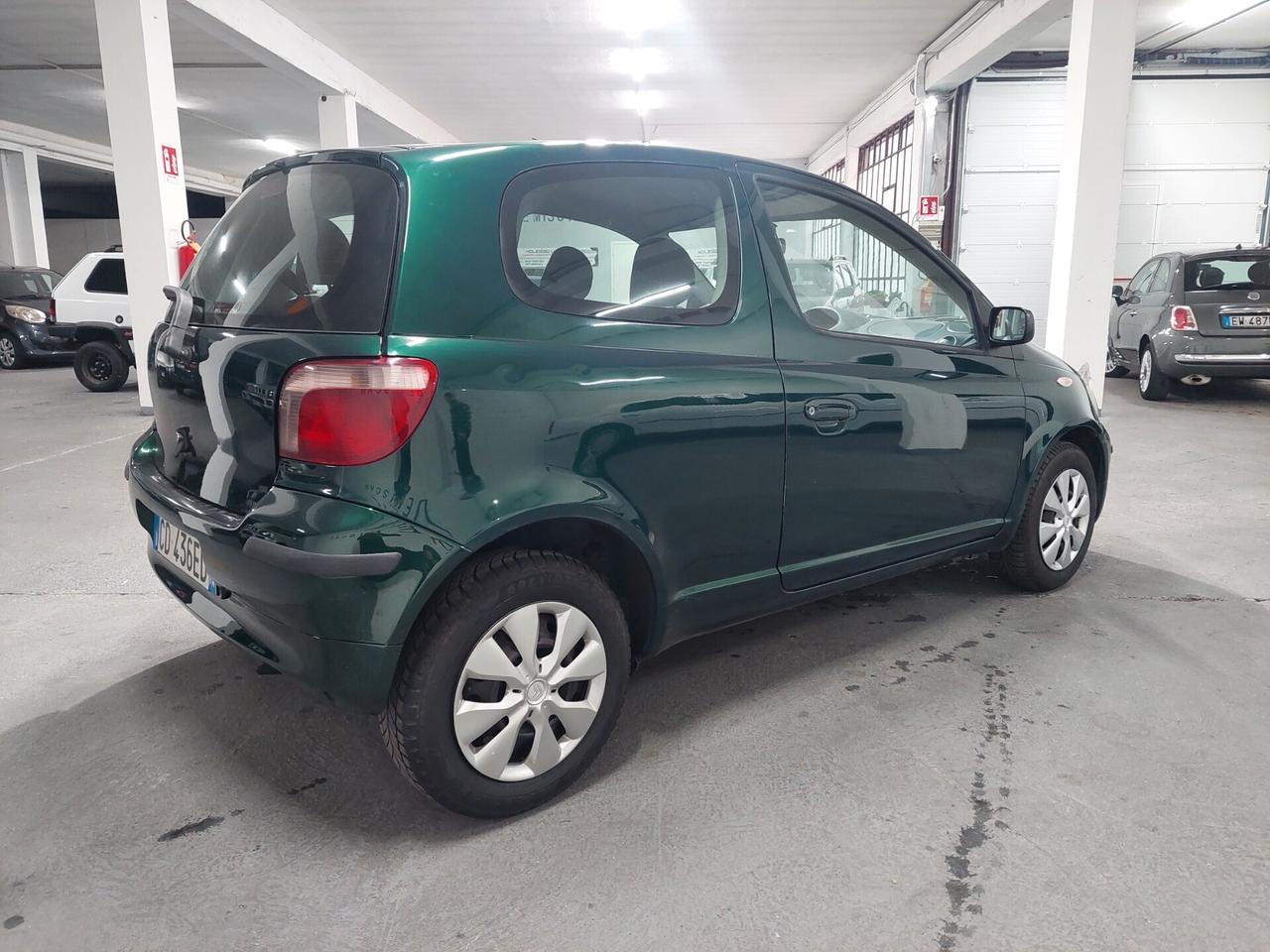 Toyota Yaris 1.0i 16V cat 3 porte