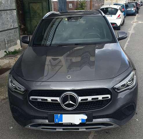 Mercedes-Benz GLA 200 D 150 CV AUTOMATICA SPORT UFFICIALE