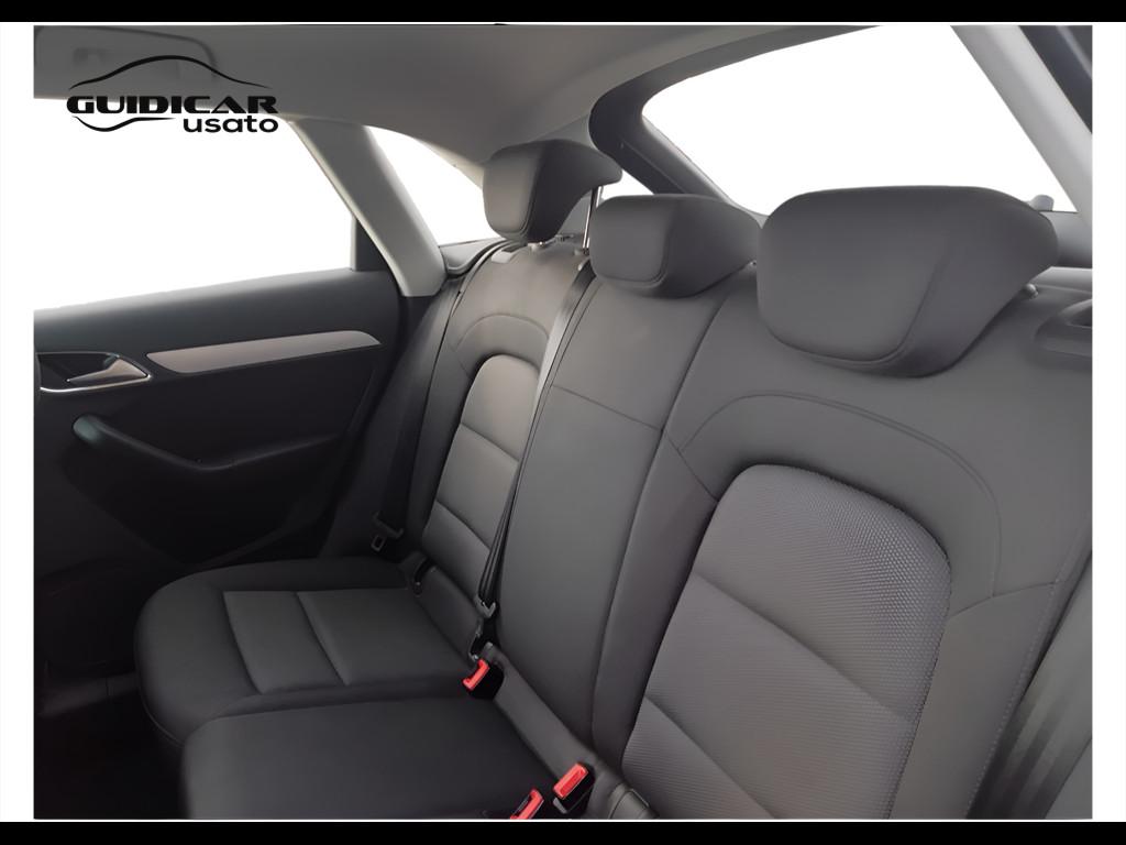 AUDI Q3 I 2015 - Q3 2.0 tdi Business 120cv