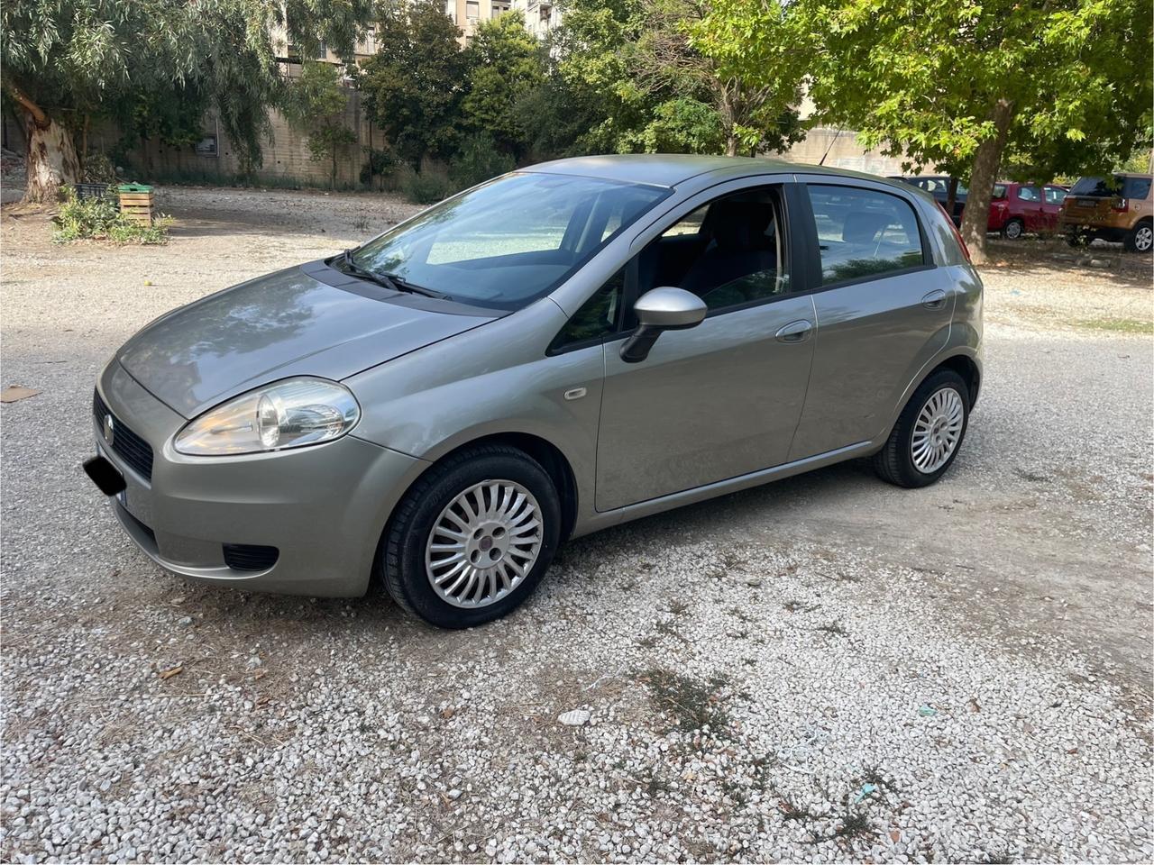 Fiat Grande Punto 1.3 MJT 75 CV 5 porte Dynamic