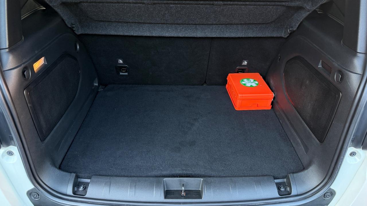 JEEP RENEGADE 1.6 LONGITUDE MJT 130CV - NEOPATENTATI