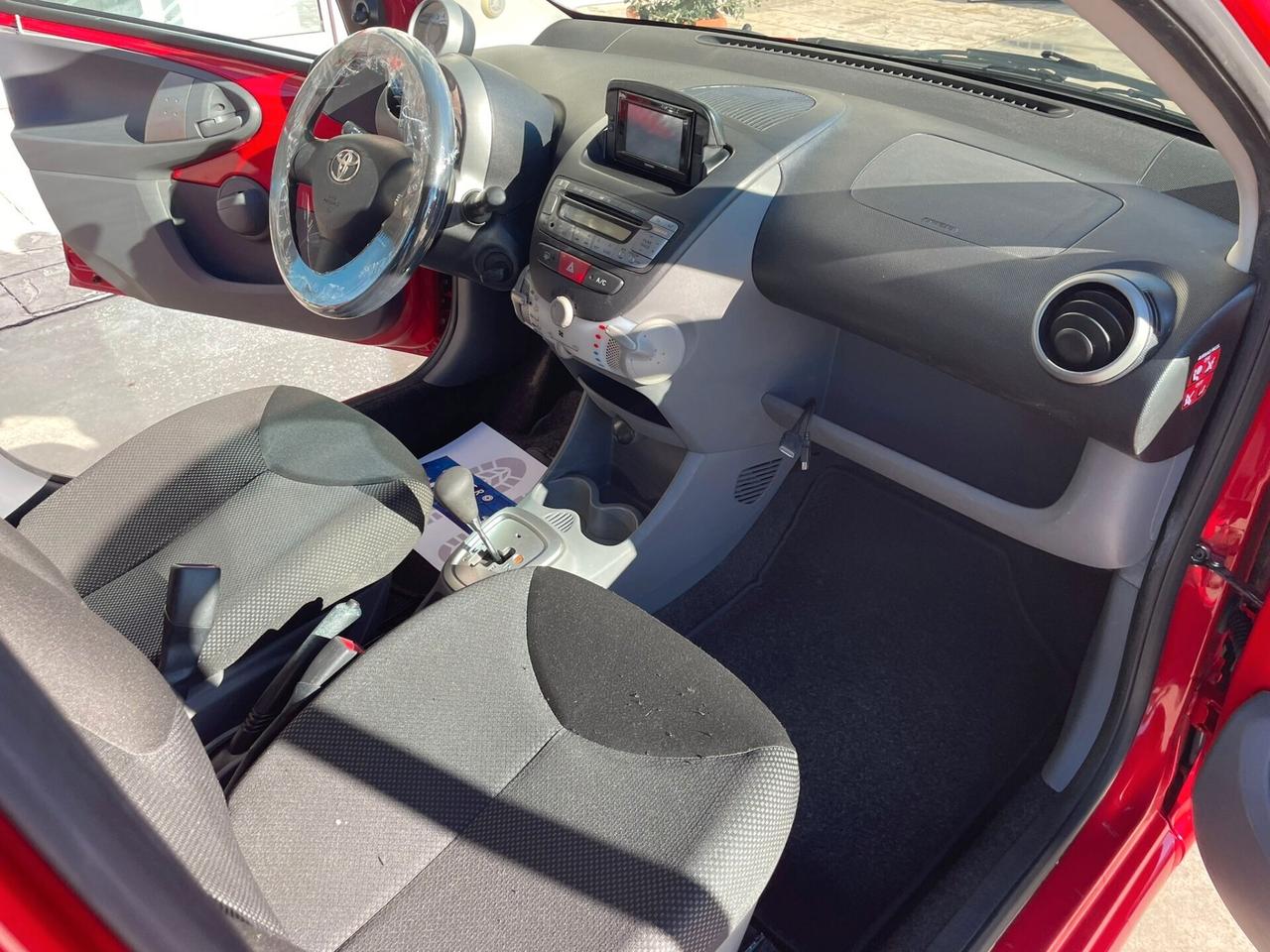 Toyota Aygo 1.0 cambio automatico